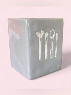 Rae Dunn makeup brush holder